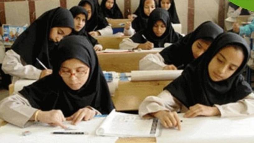 مزایا و معایب استفاده از لباس فرم در مدرسه مزایا و معایب استفاده از لباس فرم در مدرسه